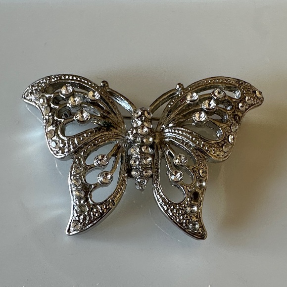 Silver Butterfly Brooch with Rhinestones - Picture 1 of 2